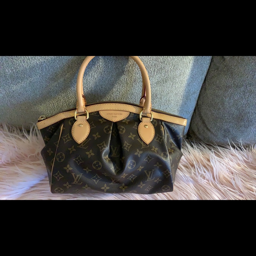 Authentic Louis Vuitton Tívoli PM